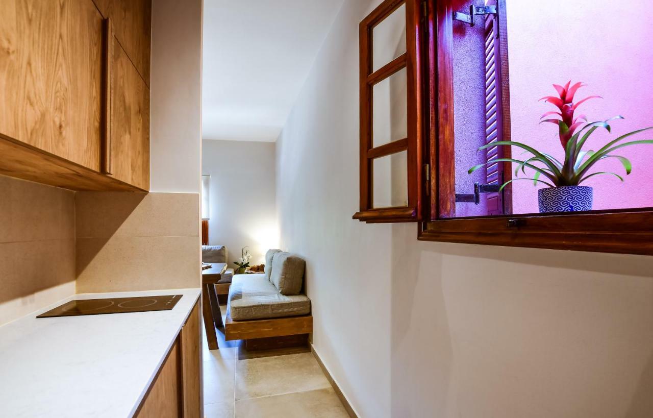 Anais Suites Kato Daratso Eksteriør billede